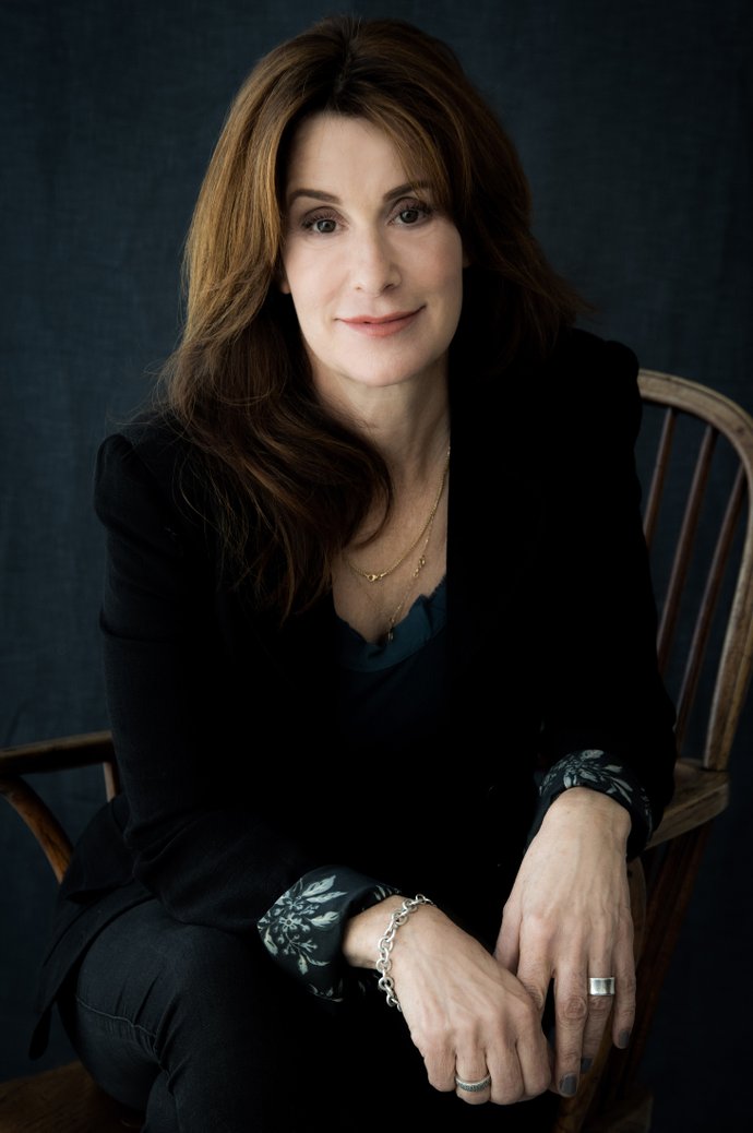 Lisa Ohlin - Film Director & Author